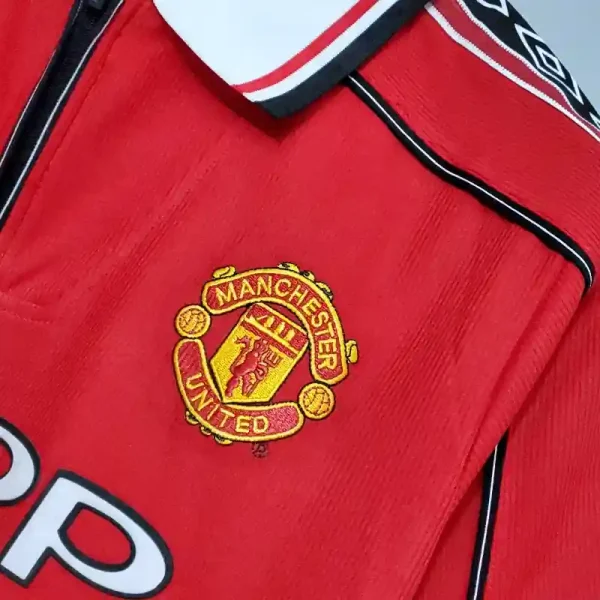 1998-1999 Manchester United Jersey retro kit - Image 2