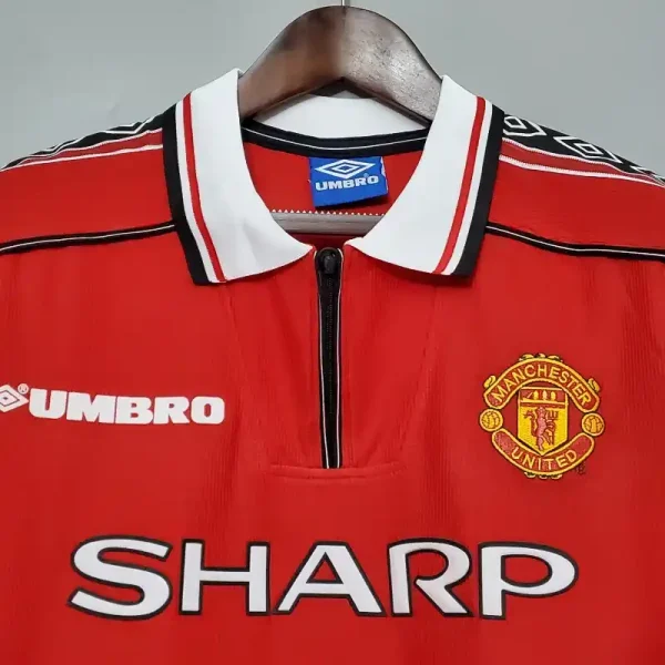 1998-1999 Manchester United Jersey retro kit - Image 6