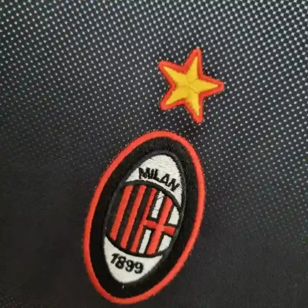 1995-1996 AC Milan Suit retro kit - Image 8