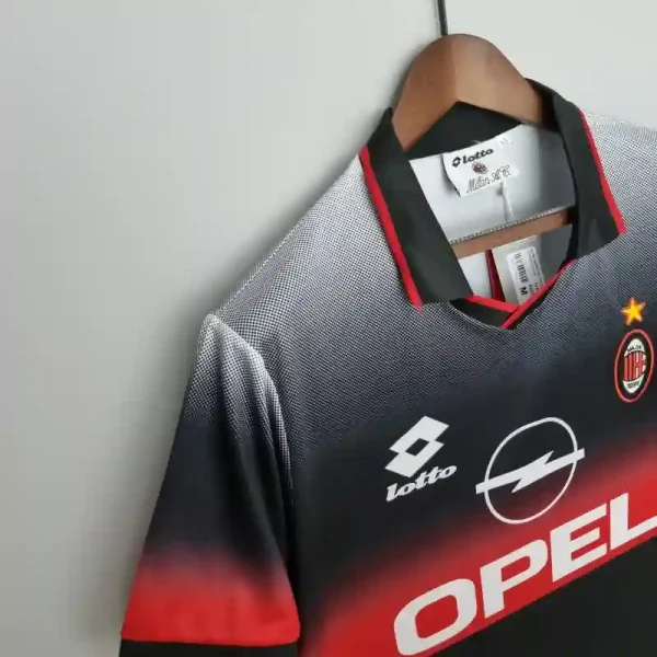 1995-1996 AC Milan Suit retro kit - Image 3
