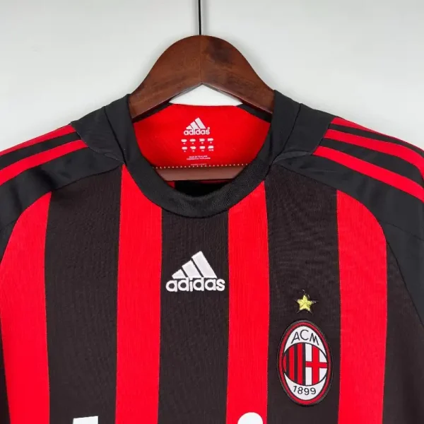 2008-2009 AC Milan Jersey retro kit - Image 4