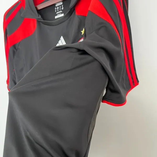 2007-2008 AC Milan Third retro kit - Image 8