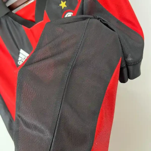 1998-1999 AC Milan Jersey retro kit - Image 4