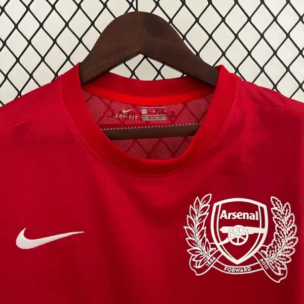 2011-2012 Arsenal 125th Anniversary Jersey retro kit - Image 4