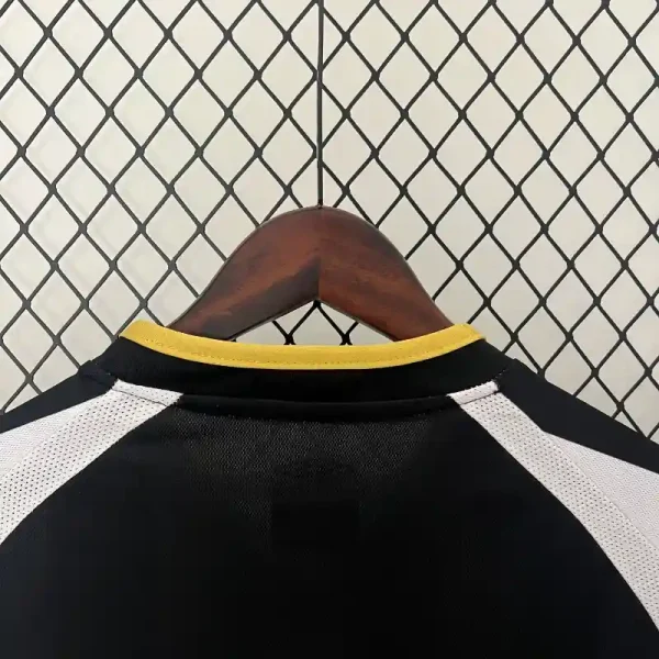 2003 Atlético Mineiro Jersey retro kit - Image 7