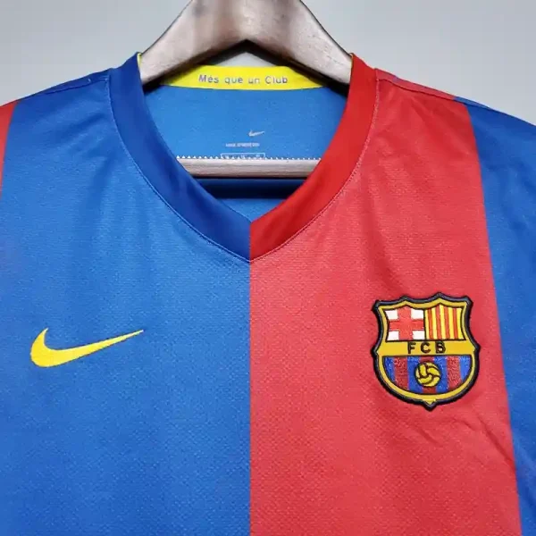 2006-2007 Barcelona Jersey retro kit - Image 4