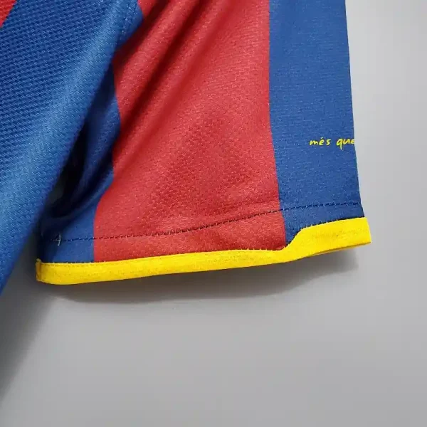 2010-2011 Barcelona Jersey retro kit - Image 8