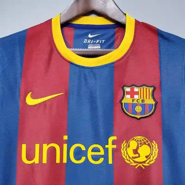 2010-2011 Barcelona Jersey retro kit - Image 4