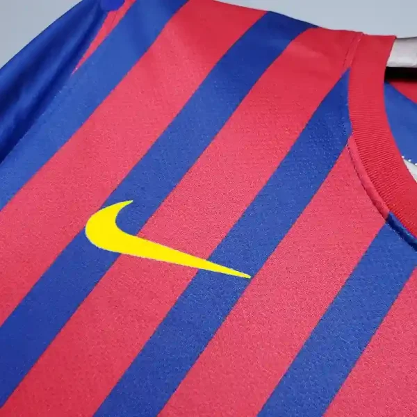 2011-2012 Barcelona Jersey retro kit - Image 3