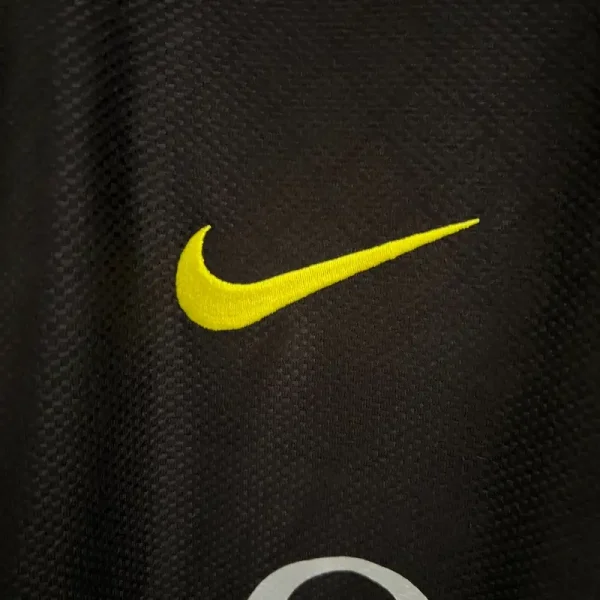 2013-2014 Barcelona Second retro kit - Image 2