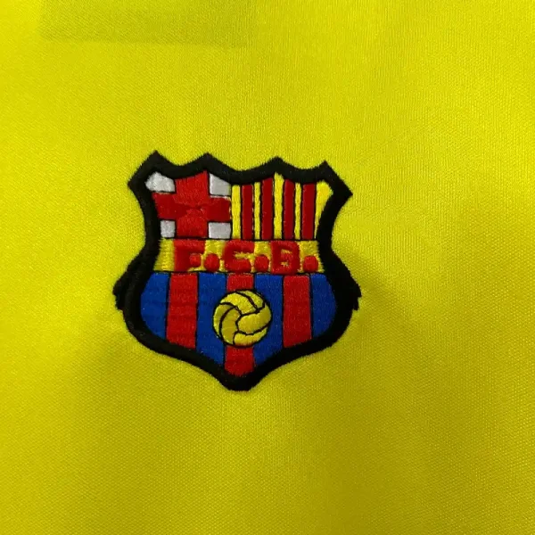 1982-1984 Barcelona Jersey retro kit - Image 3