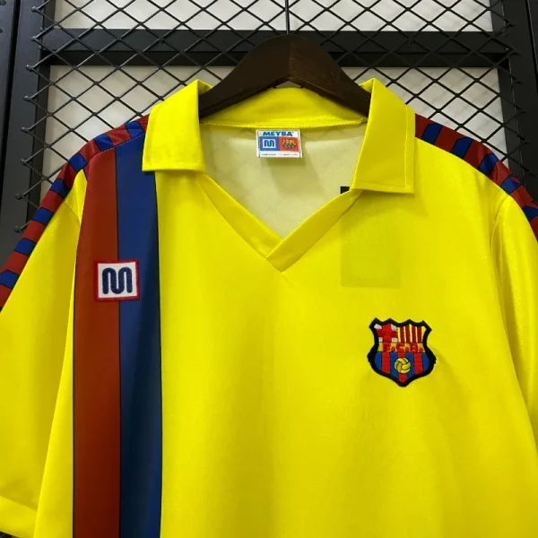 1982-1984 Barcelona Jersey retro kit - Image 5