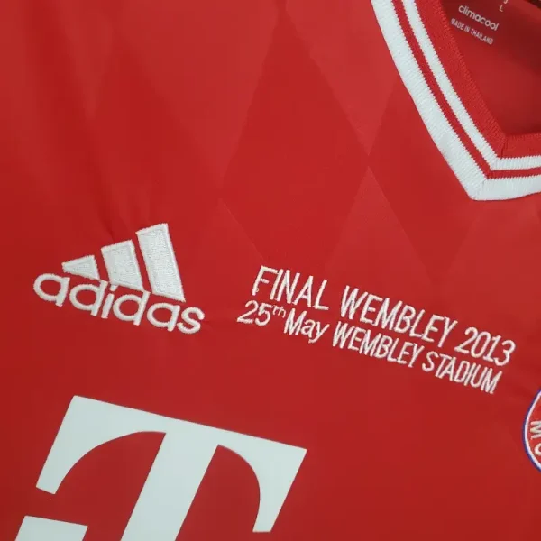 2013-2014 Bayern Munich League retro kit - Image 7