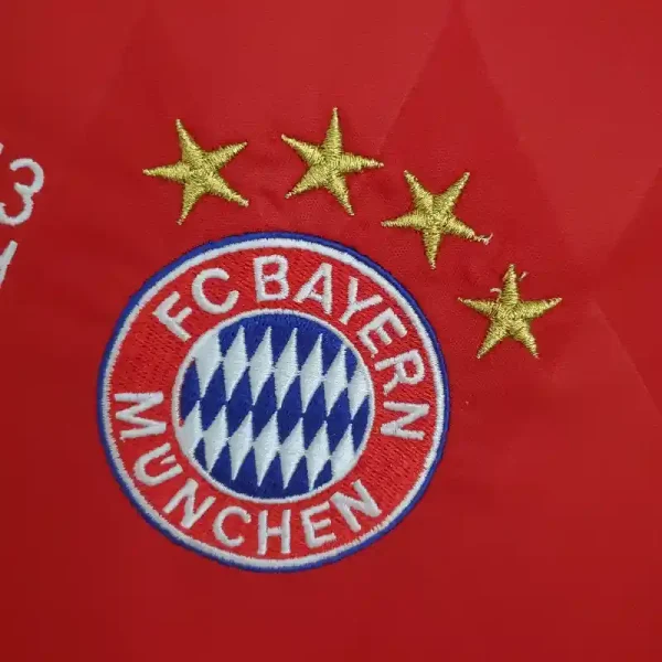 2013-2014 Bayern Munich League retro kit - Image 5