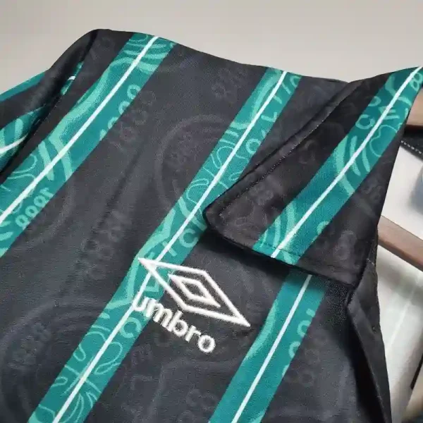 1992-1993 Celtics Jersey retro kit - Image 3