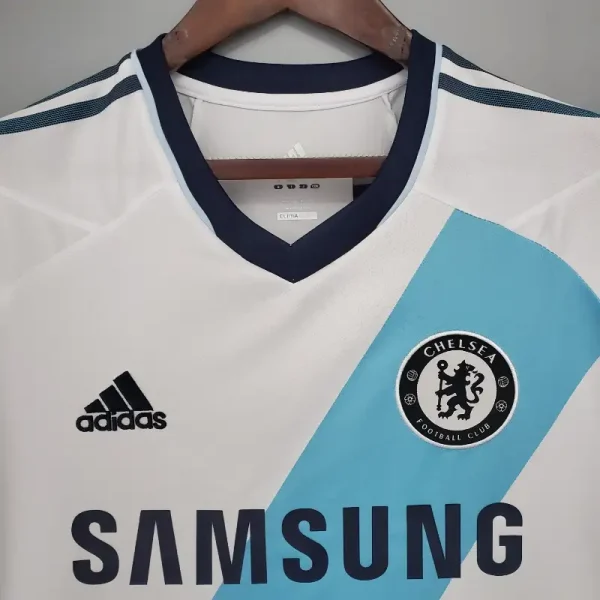2012-2013 Chelsea Jersey retro kit - Image 3