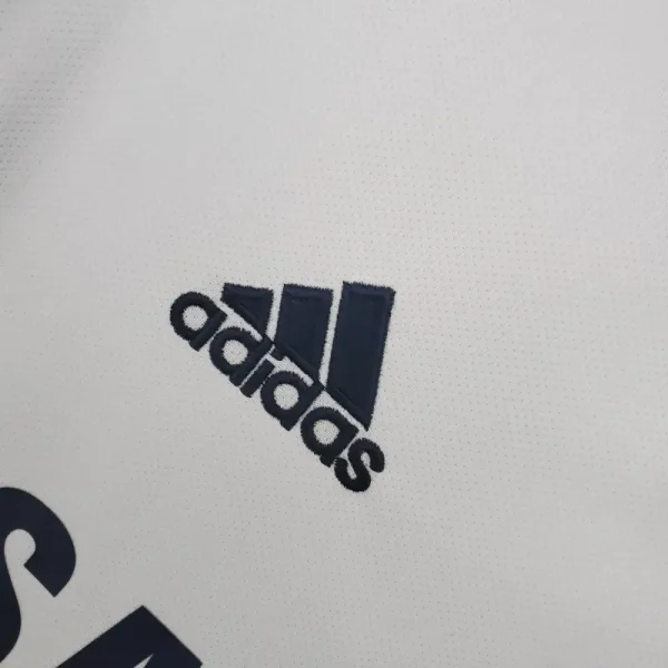 2012-2013 Chelsea Jersey retro kit - Image 6