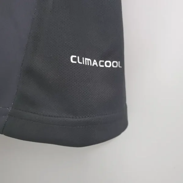 2012-2013 Chelsea Third retro kit - Image 7