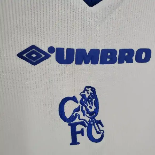 1998-2000 Chelsea Jersey retro kit - Image 6