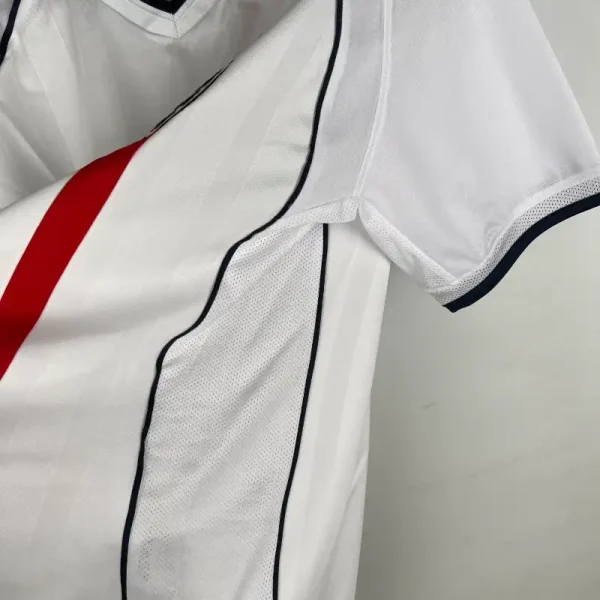 2002 England Jersey retro kit - Image 6