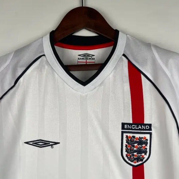 2002 England Jersey retro kit - Image 4