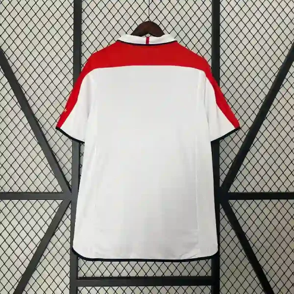 2004 England Jersey retro kit - Image 8