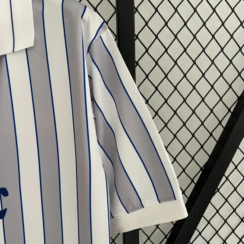 1988-1990 Everton Jersey retro kit - Image 5