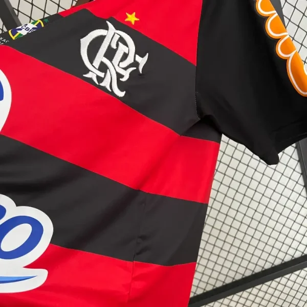 2010 Flamengo Jersey retro kit - Image 5