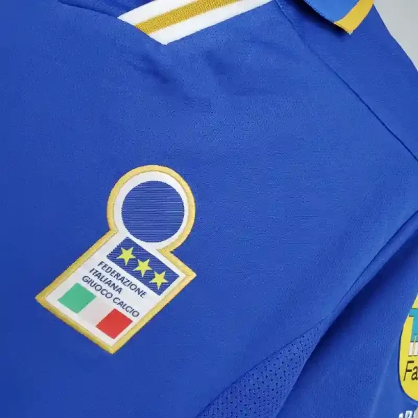 1996 Italy Jersey retro kit - Image 8