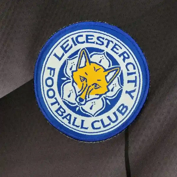 2015-2016 Leicester City Jersey retro kit - Image 11