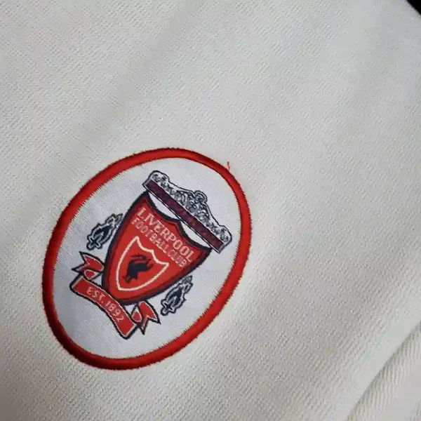 1998-1999 Liverpool Jersey retro kit - Image 2