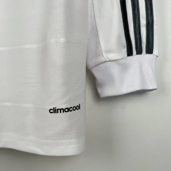 2013-2014 Long Sleeve Real Madrid Jersey retro kit - Image 4