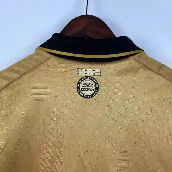 2001-2002 Manchester United 100th Anniversary Edition Soccer retro kit - Image 8