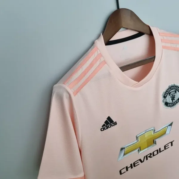 2018-2019 Manchester United Jersey retro kit - Image 2