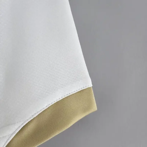2006-2007 Manchester United Jersey retro kit - Image 5