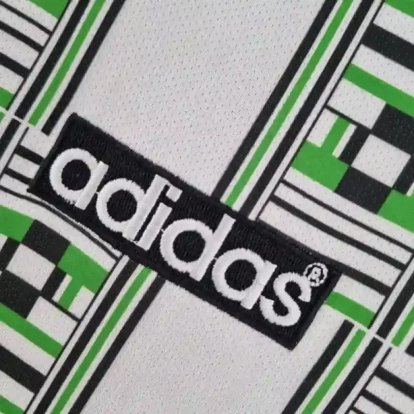 1994 Nigeria Jersey retro kit - Image 3