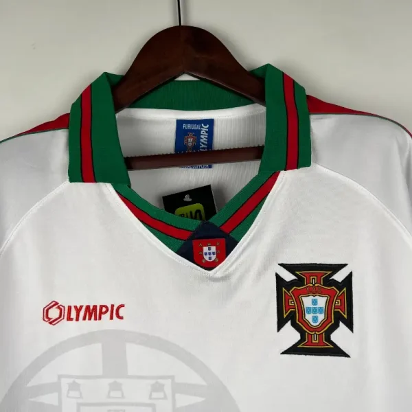 1996-1997 Portugal Jersey retro kit - Image 4
