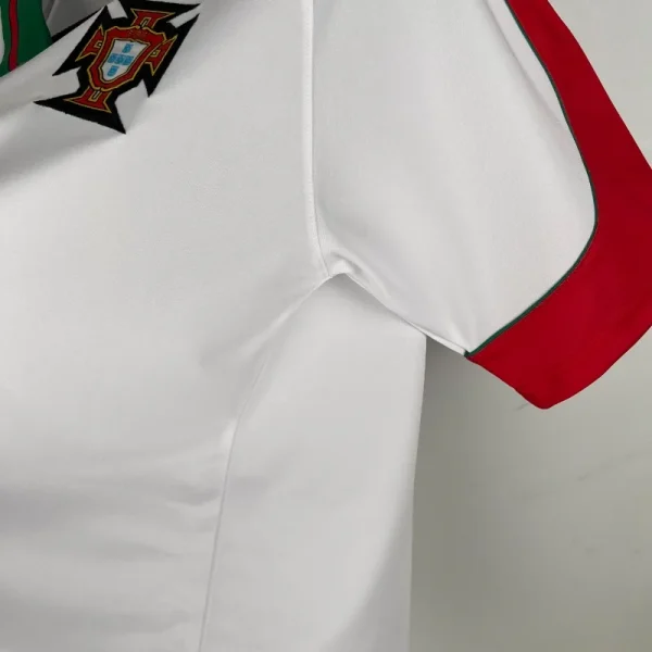 1996-1997 Portugal Jersey retro kit - Image 6