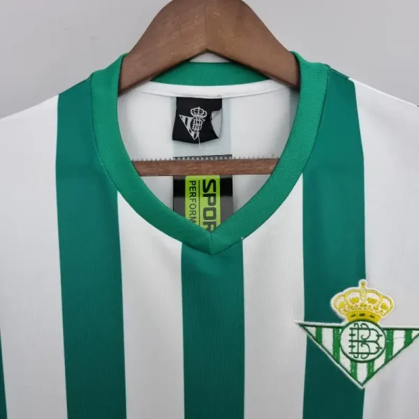 1976-1977 Real Betis Jersey retro kit - Image 4