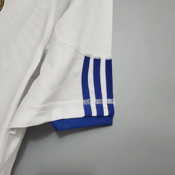 2010-2011 Real Madrid Jersey retro kit - Image 7