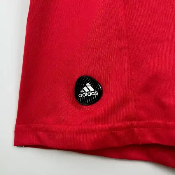 2011-2012 Real Madrid Third retro kit - Image 5