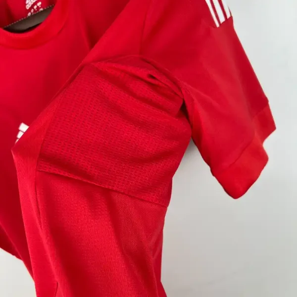 2011-2012 Real Madrid Third retro kit - Image 7
