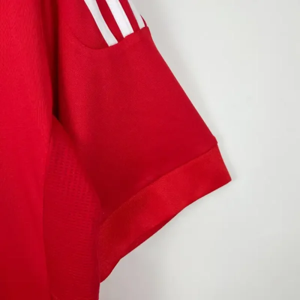 2011-2012 Real Madrid Third retro kit - Image 6