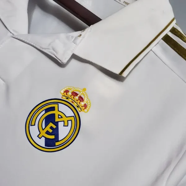 2011-2012 Real Madrid Jersey retro kit - Image 2