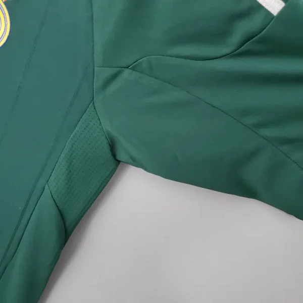 2012-2013 Real Madrid Third retro kit - Image 5