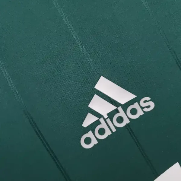 2012-2013 Real Madrid Third retro kit - Image 2