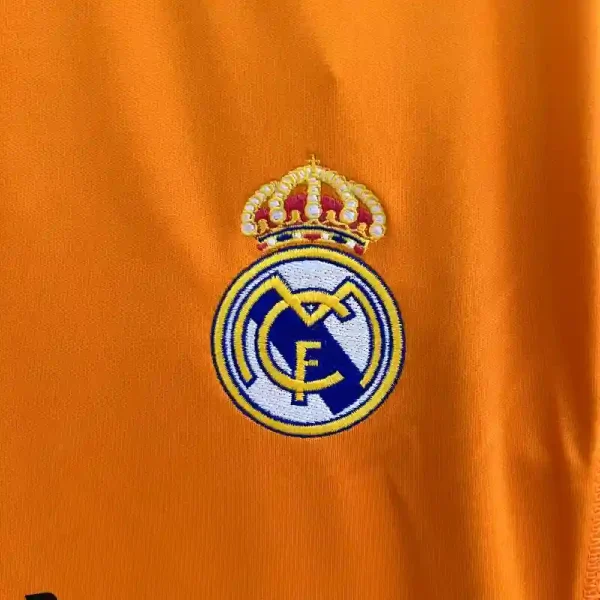 2013-2014 Real Madrid Second retro kit - Image 3