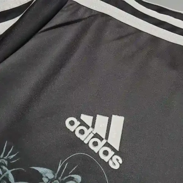 2014-2015 Real Madrid Third retro kit - Image 3