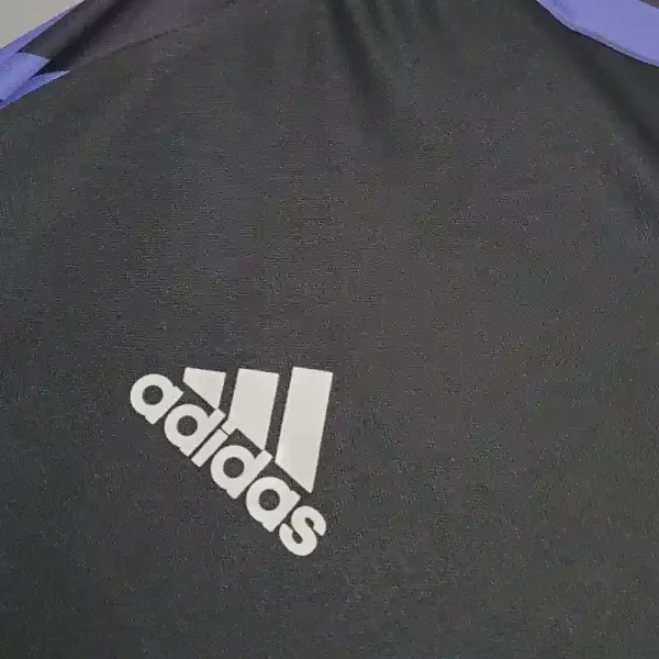 2016-2017 Real Madrid Long Sleeve Second retro kit - Image 3