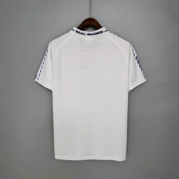 1996-1997 Real Madrid Jersey retro kit - Image 3